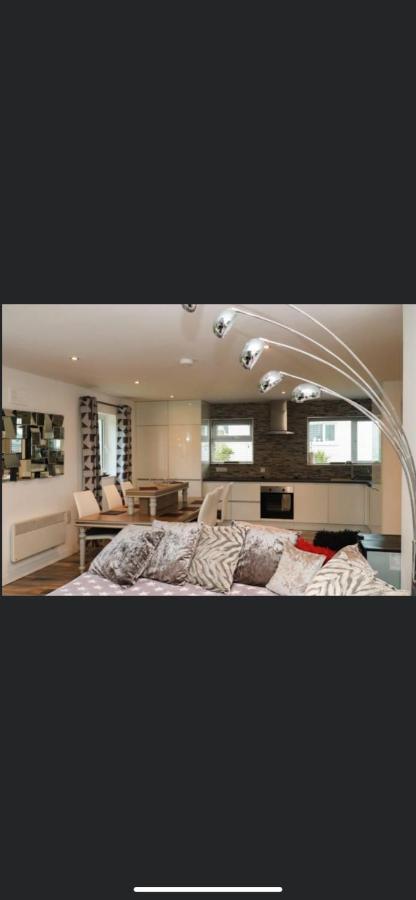 20 Holiday Cottage, East End 발리부니온 외부 사진